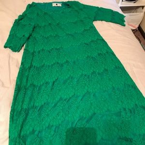 Dainty Jewell Night in Paris